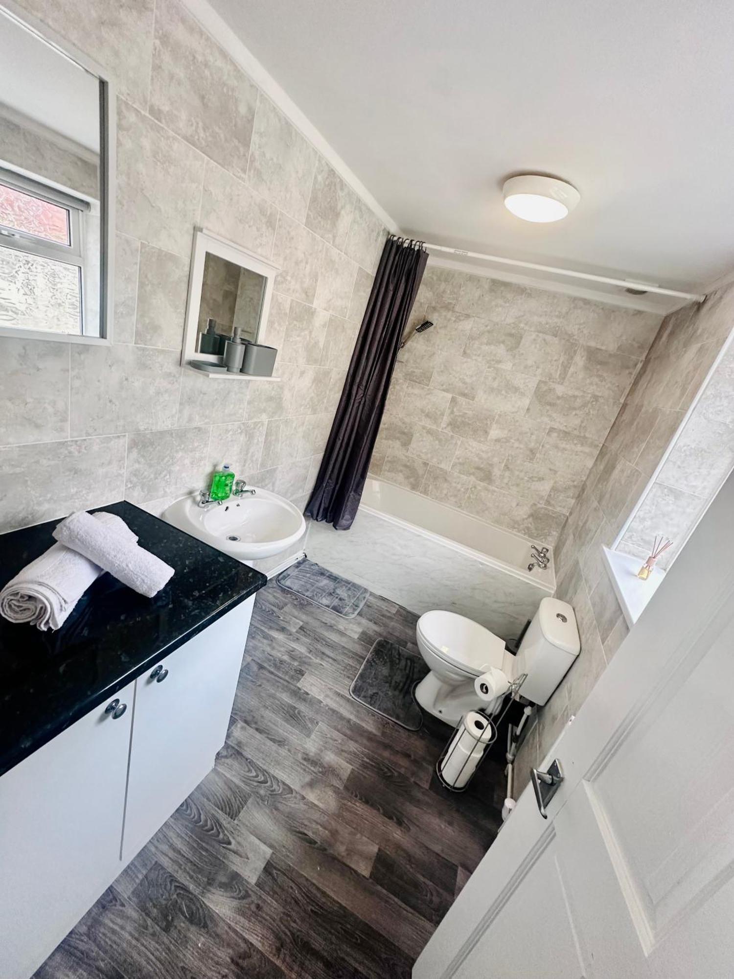 Gifford St Retreat 3Br Entire Home Middlesbrough Esterno foto